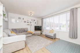 Images for Silverdale Grove, Rushden