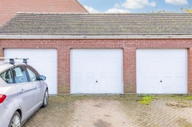 Images for Thistle Drive, Desborough, Kettering