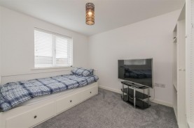 Images for Fortress Close, Weldon, Corby