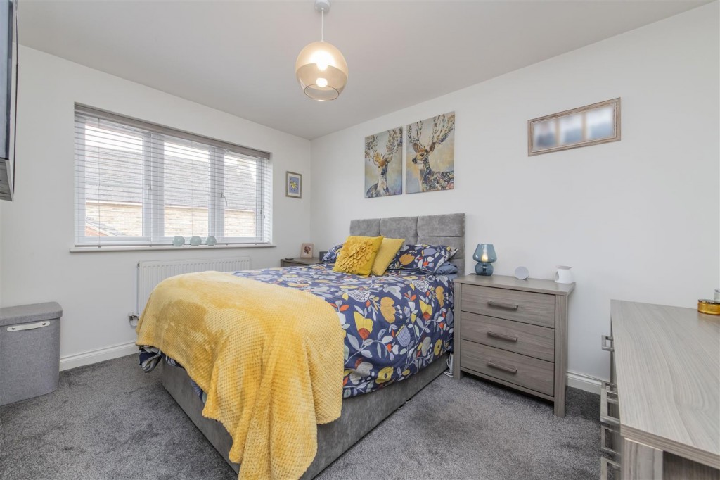 Images for Bestwood Close, Desborough, Kettering EAID:oscarjamesapi BID:2