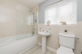 Images for Bestwood Close, Desborough, Kettering