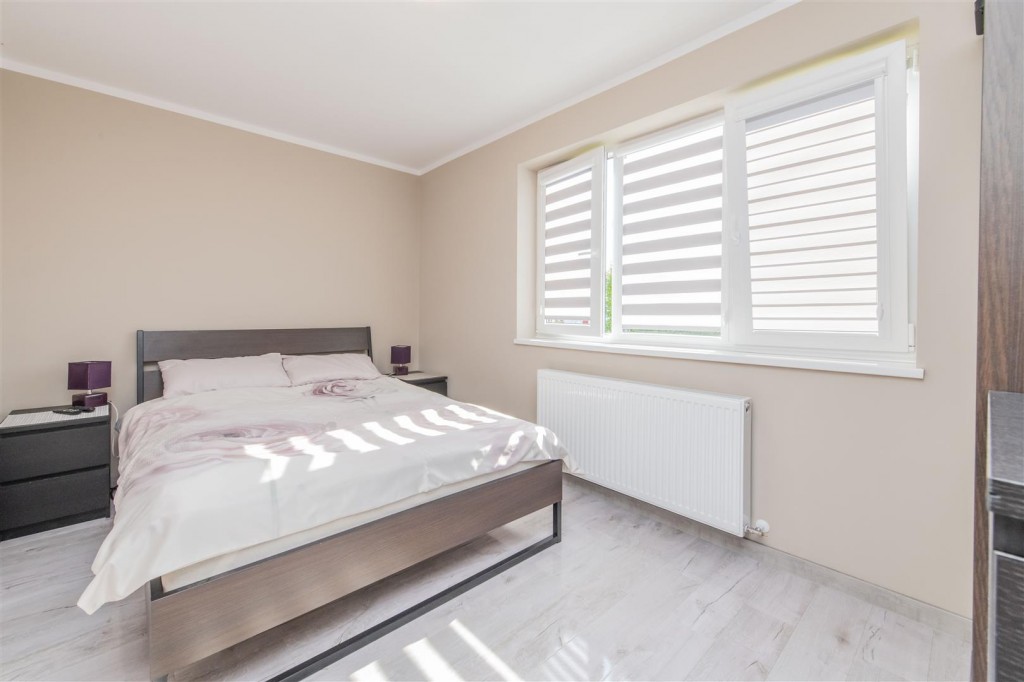 Images for Windmill Grove, Raunds, Wellingborough EAID:oscarjamesapi BID:6