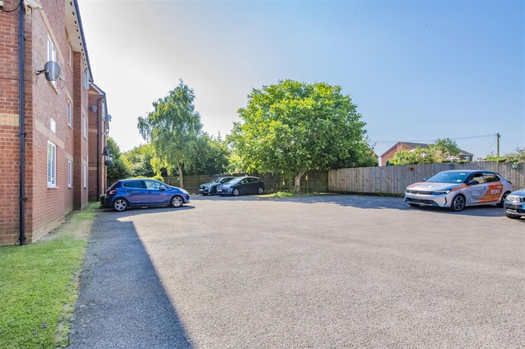 Images for Thirlmere Close, Kettering EAID:oscarjamesapi BID:2