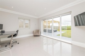 Images for Coles Close, Little Harrowden