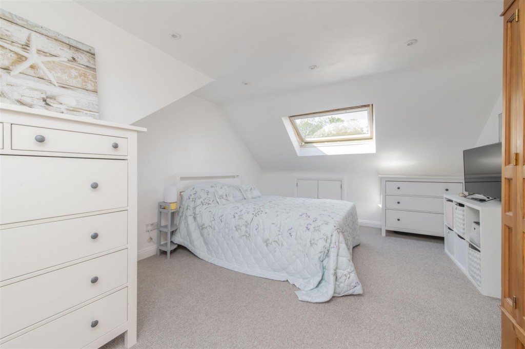 Images for Willow Crescent, Great Houghton, Northampton EAID:oscarjamesapi BID:1