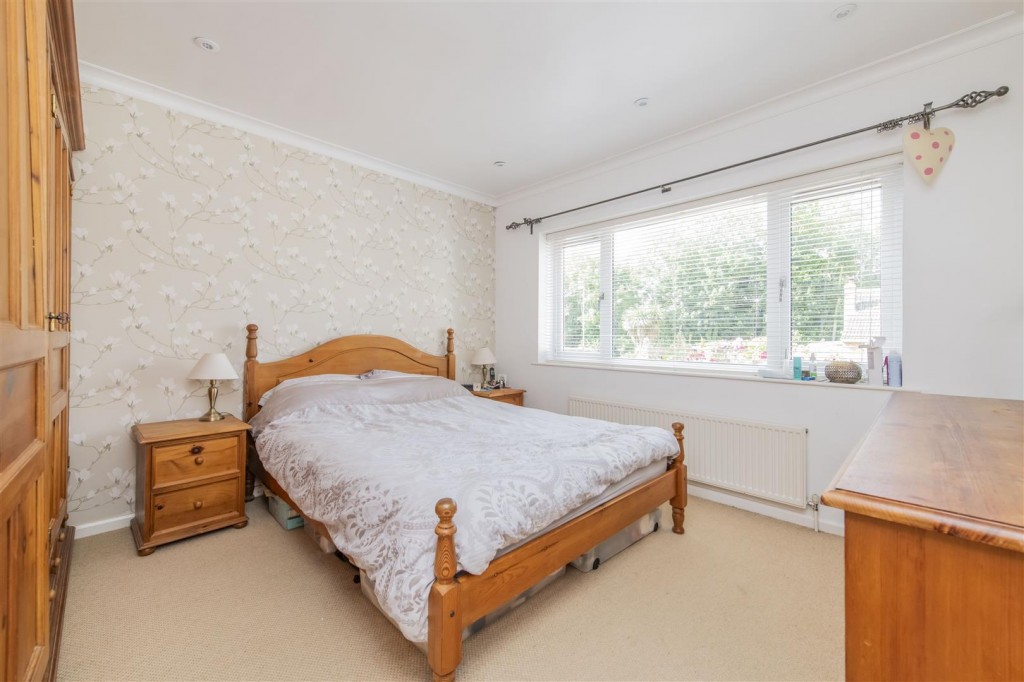 Images for Willow Crescent, Great Houghton, Northampton EAID:oscarjamesapi BID:1