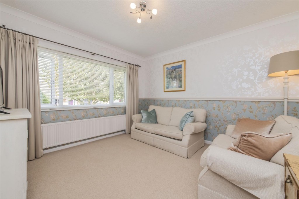 Images for Willow Crescent, Great Houghton, Northampton EAID:oscarjamesapi BID:1