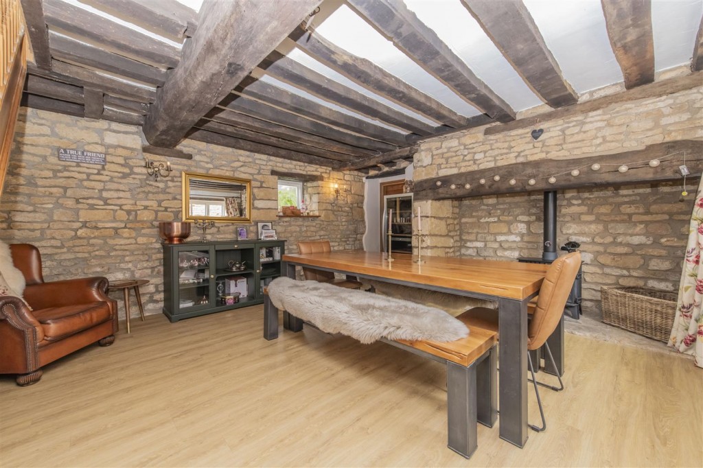 Images for The Old Bakehouse, Oundle Road, Weldon, Corby EAID:oscarjamesapi BID:4