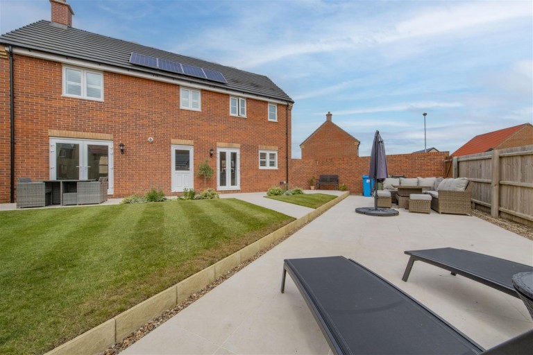 Bartlett Close, Oakley Vale, Corby - EAID:oscarjamesapi, BID:4