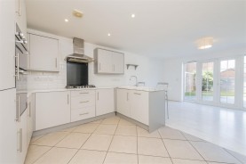 Images for Chiltern Road, Corby