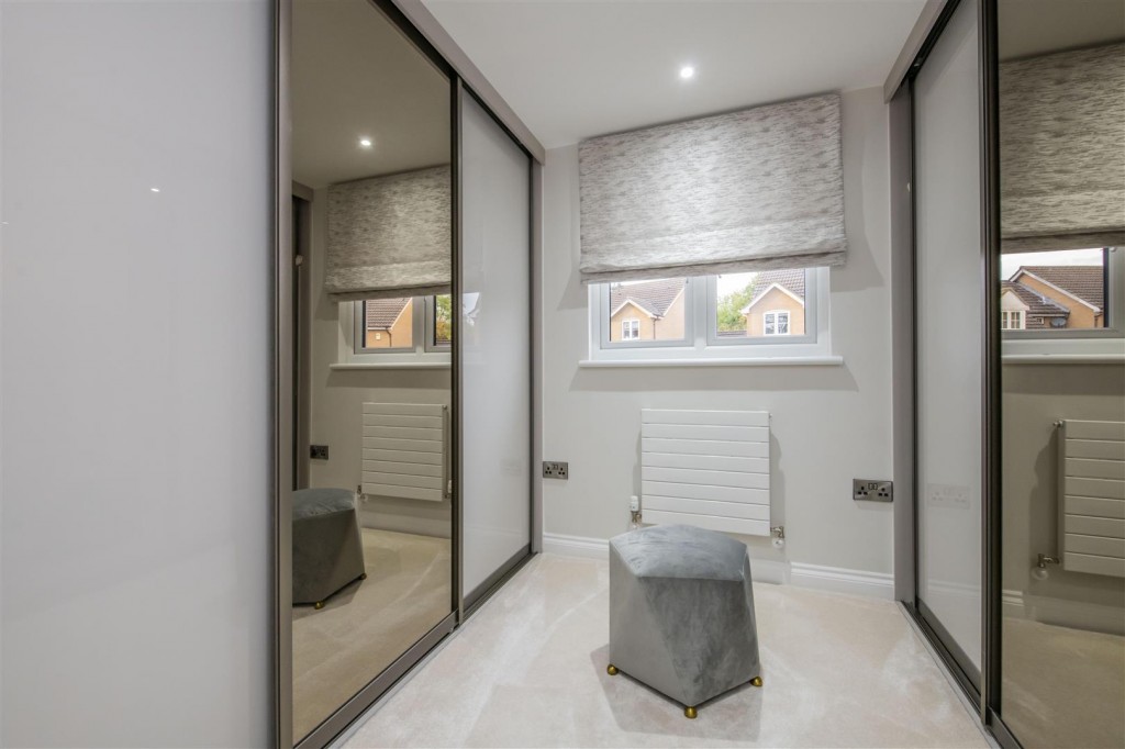 Images for Singlehurst Close, Weldon EAID:oscarjamesapi BID:4