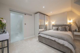 Images for Singlehurst Close, Weldon