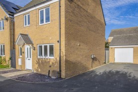 Images for Harrington Road, Desborough, Kettering