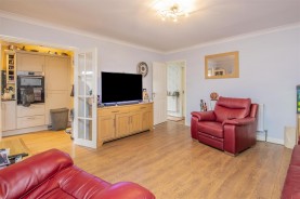 Images for Valley Rise, Desborough, Kettering