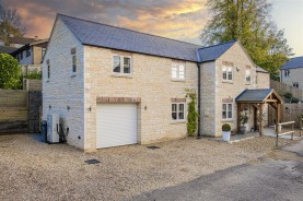 Images for Holly Rise, Gretton, Northamptonshire