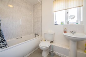 Images for Akela Close, Kettering