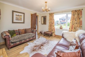 Images for Corby Road, Weldon, Corby