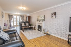 Images for Meadow Sweet Road, Rushden