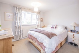 Images for Coalport Close, Desborough, Kettering