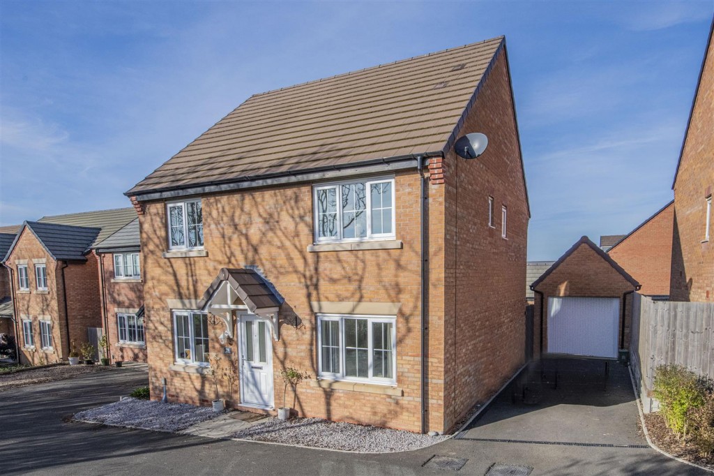 Images for Garland Road, Weldon, Corby EAID:oscarjamesapi BID:4