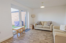 Images for Garland Road, Weldon, Corby