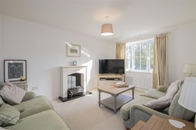 Images for Garland Road, Weldon, Corby