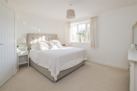 Images for Garland Road, Weldon, Corby