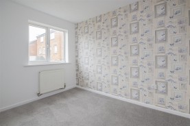 Images for Lowry Close, Corby