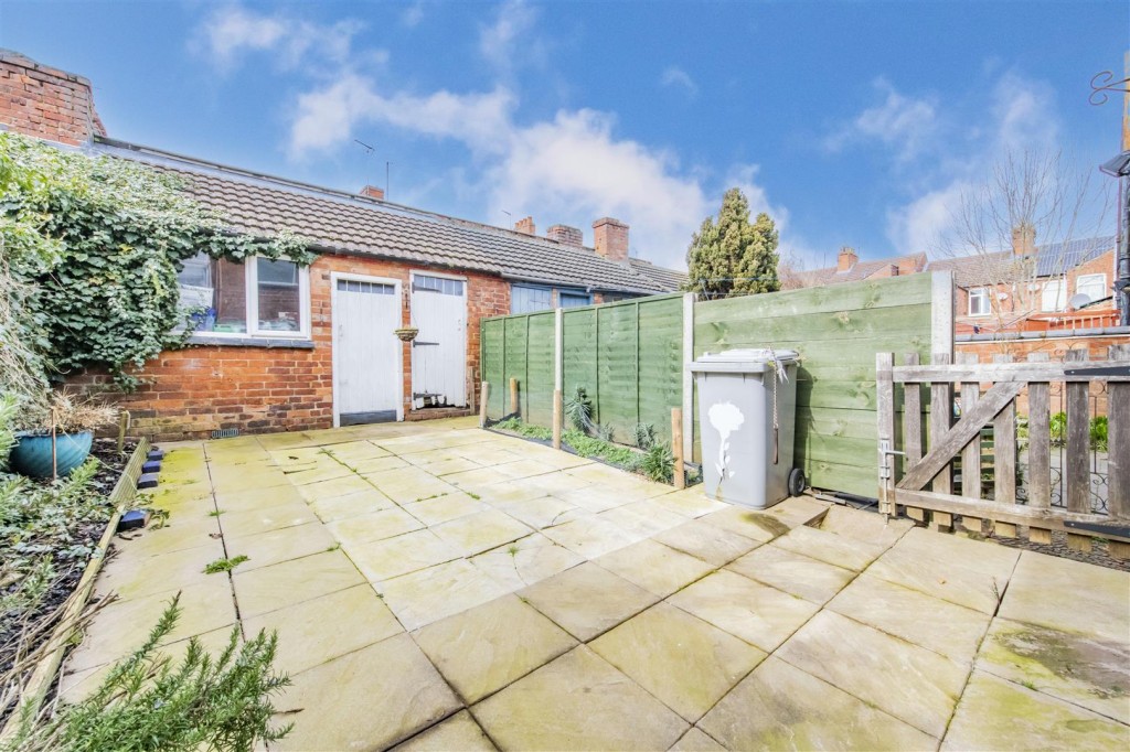 Images for Edgell Street, Kettering EAID:oscarjamesapi BID:2