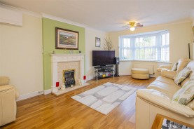 Images for Wilkie Close, Kettering