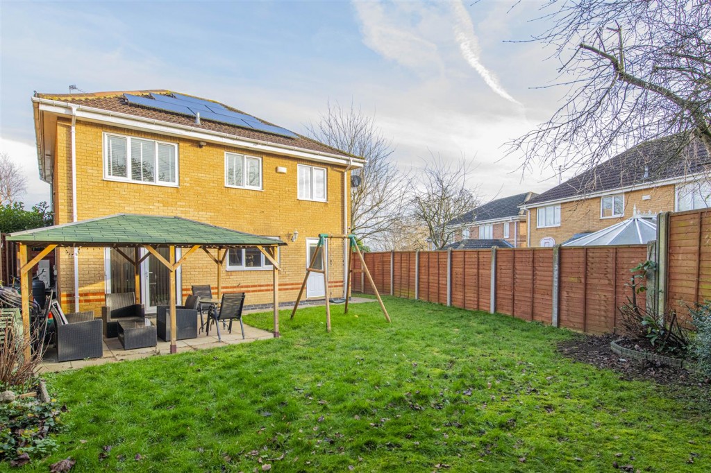 Images for Wilkie Close, Kettering EAID:oscarjamesapi BID:2