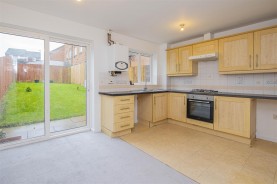 Images for Lowry Close, Corby