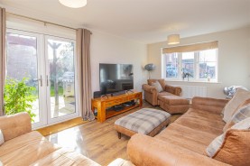 Images for Garland Road, Weldon, Corby