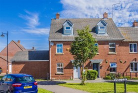 Images for Thistle Drive, Desborough, Kettering