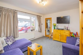 Images for Derwent Crescent, Kettering