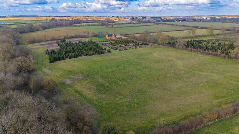 Christmas Farm, Glebe Road, Mears Ashby - EAID:oscarjamesapi, BID:1